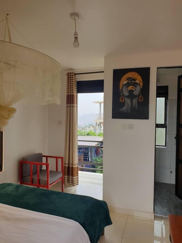 Rosa Negra Kampala Signature Double Room, 1 Queen Bed, Lake View, Executive Level 11