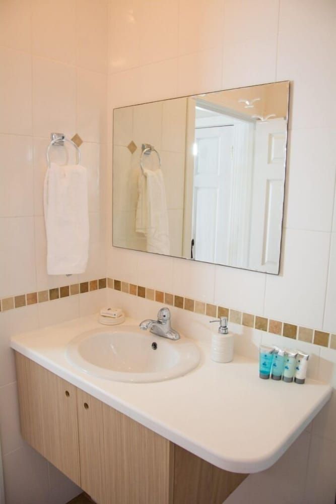 Morne SeaView Apartments Premier Apartment, 2 Bedrooms, Balcony, Sea View 10