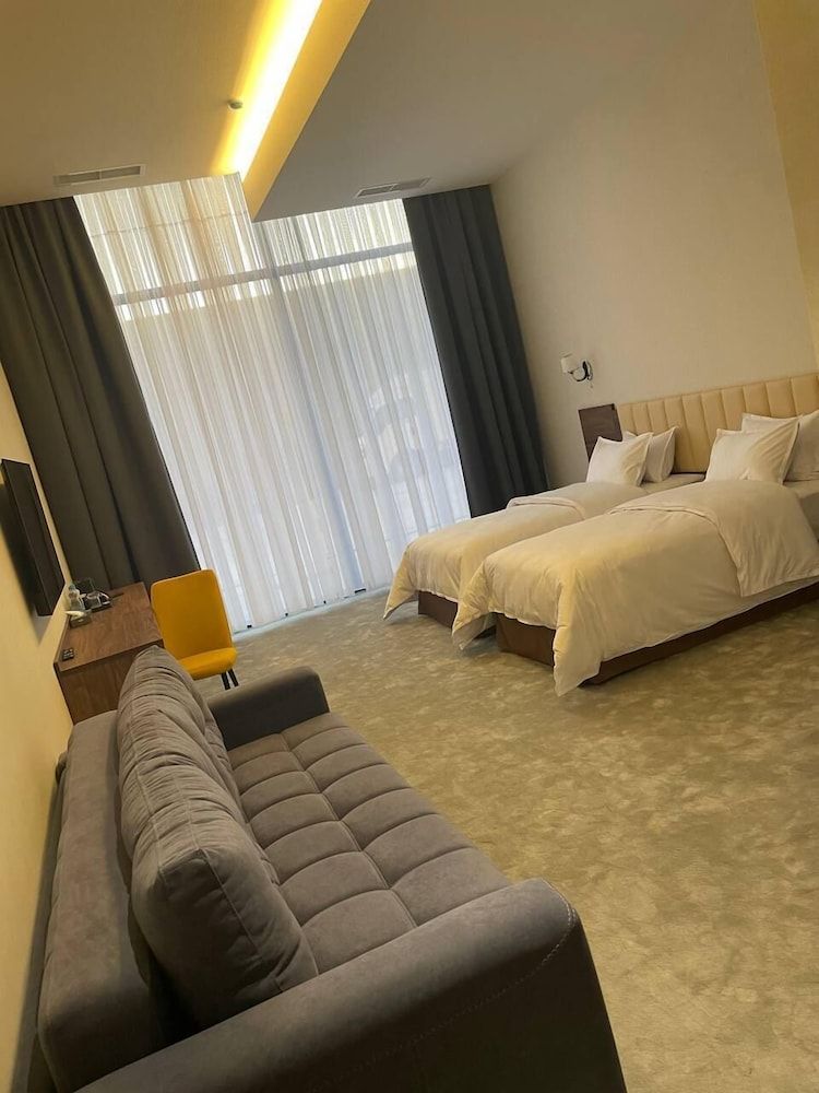 Reikartz Grand Samarkad Grand Double or Twin Room 4