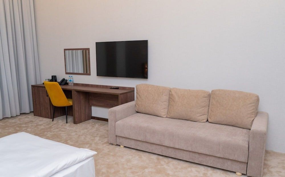 Reikartz Grand Samarkad Grand Double or Twin Room 11