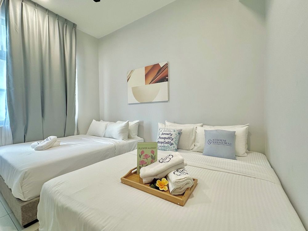 Space Residency KSL by Stayrene Luxury Apartment, 2 Bedrooms, City View 4