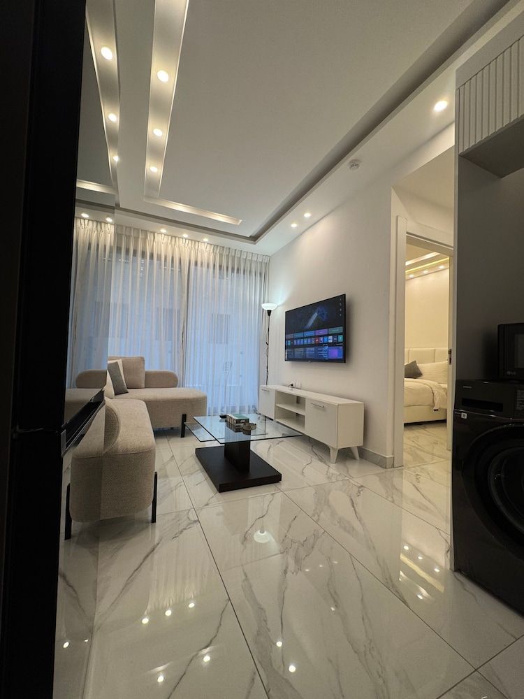 Boulevard Comfort Haven, apt With Stunning Veiw Apartment, 1 Bedroom, Accessible, Smoking 13