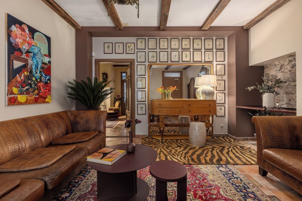 M5 self check-in Boutique Hotel