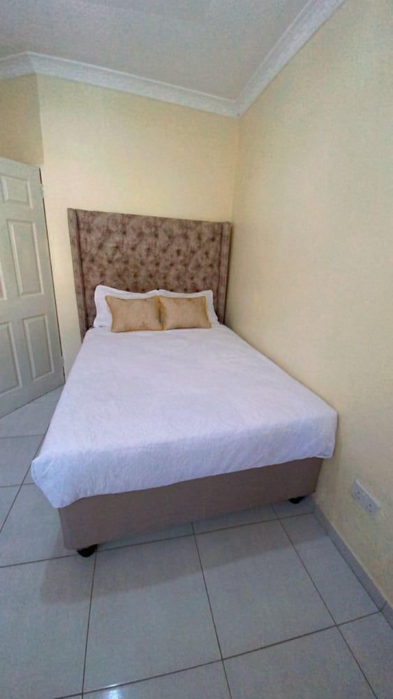 Goshen Creek Guesthouse Standard Single Room 4