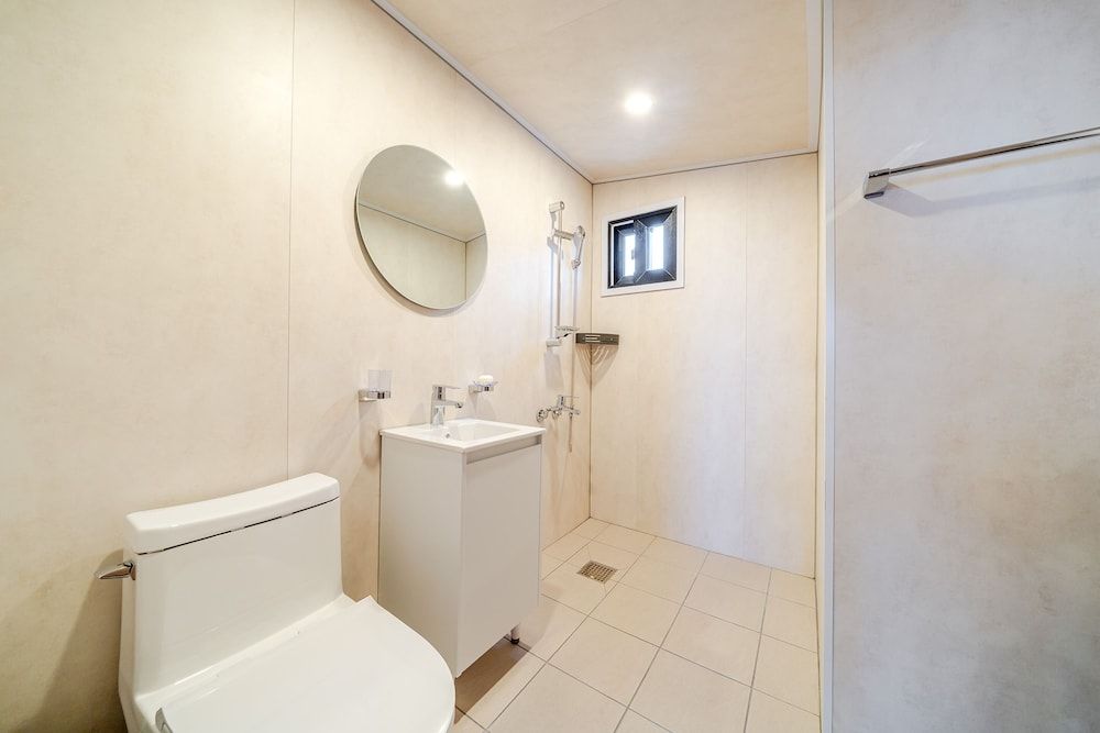 Ganghwa Aiem Glamping Basic Room, 1 Bedroom (106) 4