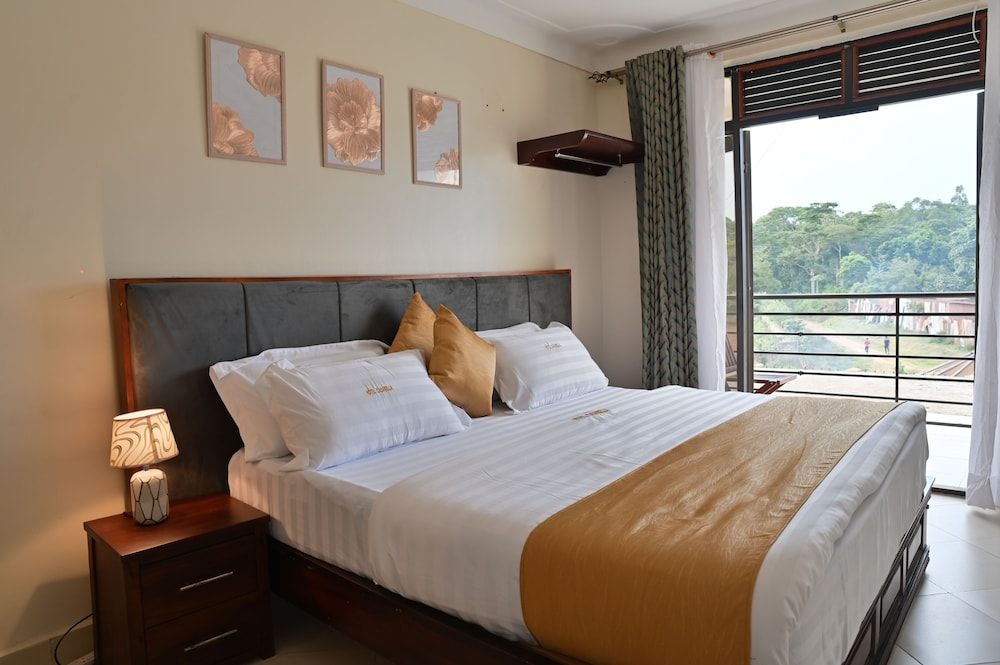 Hotel Casabella Standard Double Room, Balcony, Lake View