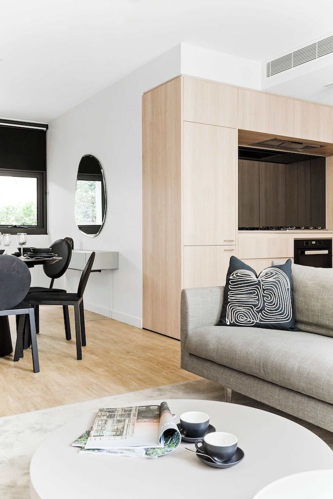 A Lux 3BR Townhouse in South Yarra, Free Parking Villa (3 Bedrooms) 10