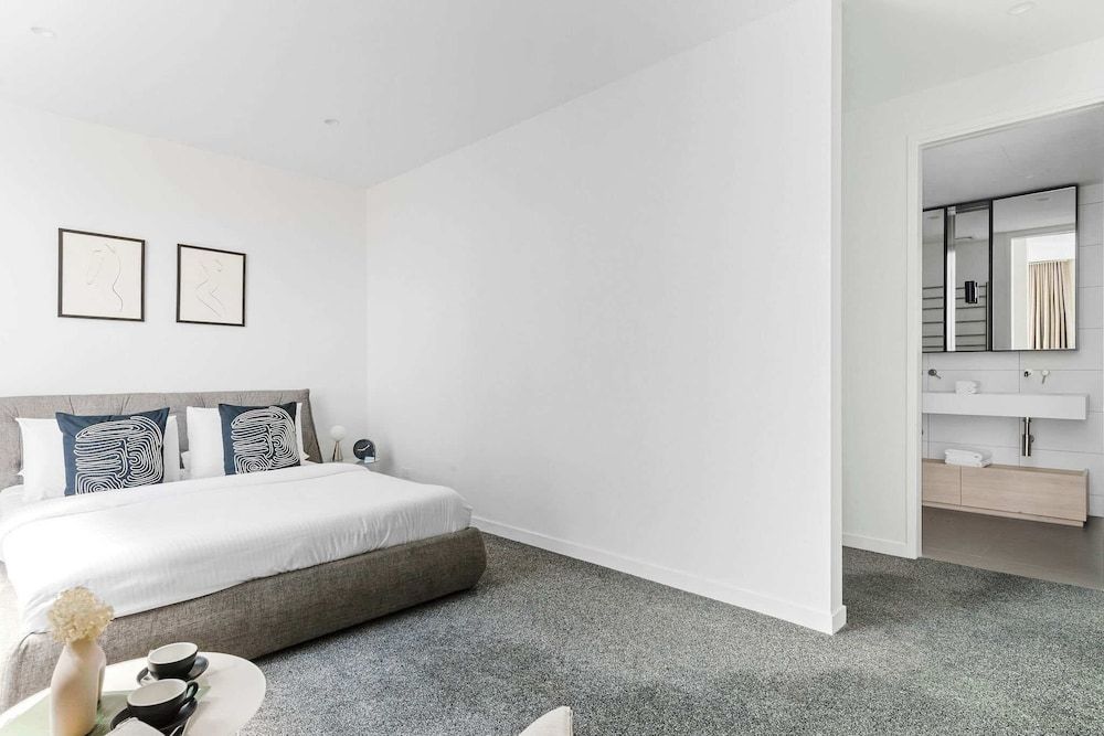 A Lux 3BR Townhouse in South Yarra, Free Parking Villa (3 Bedrooms) 4