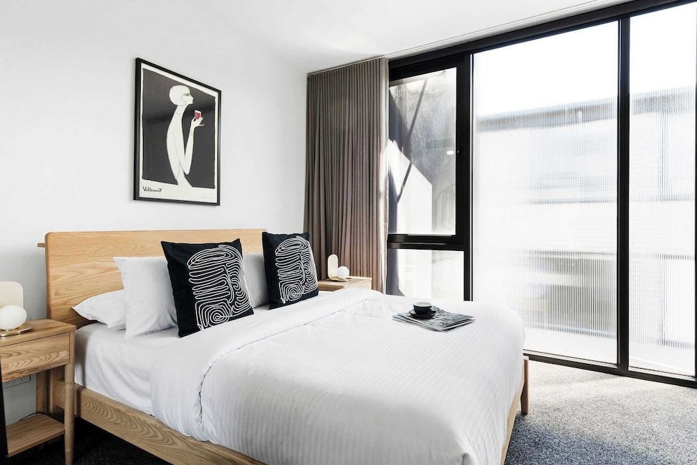 A Lux 3BR Townhouse in South Yarra, Free Parking Villa (3 Bedrooms) 2