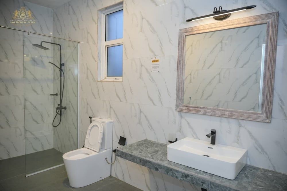 King Castle Lake Front by LAKSAM Superior Double Room, Balcony, Garden View 3