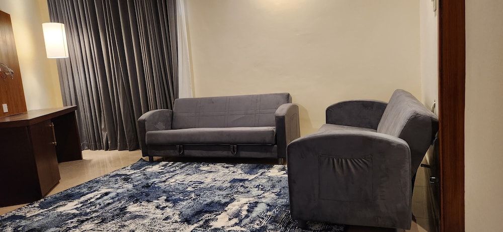 Pinemont Hotel Family Suite 7