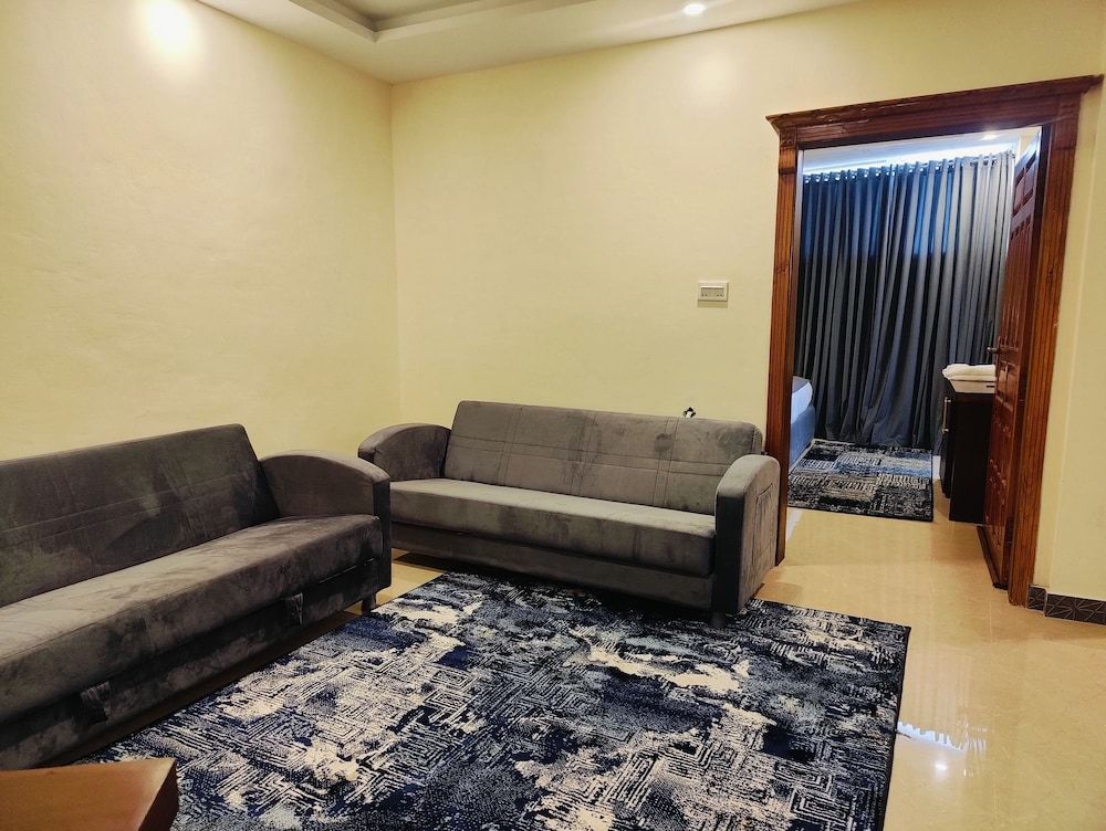 Pinemont Hotel Family Suite 8