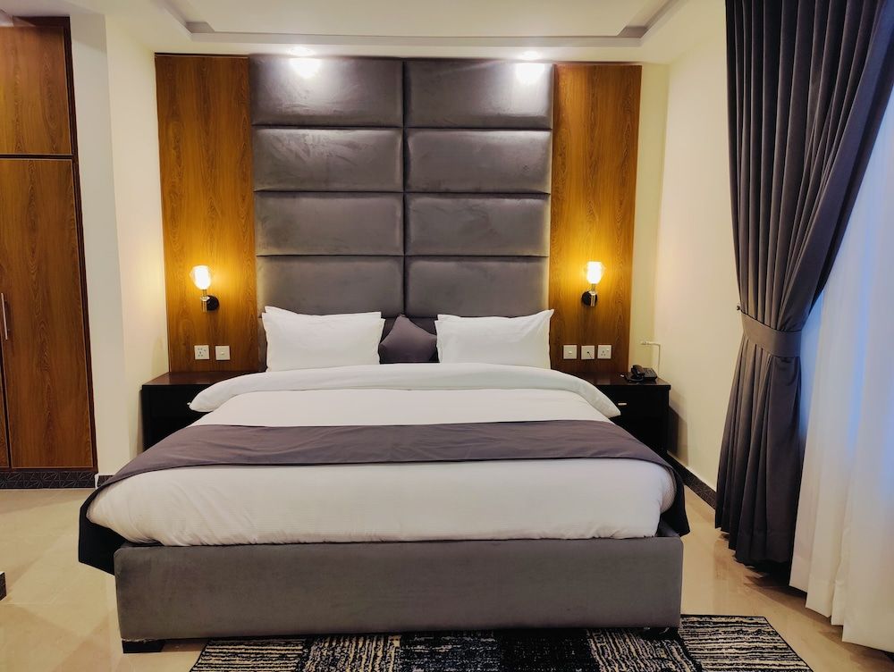 Pinemont Hotel Standard Room 2