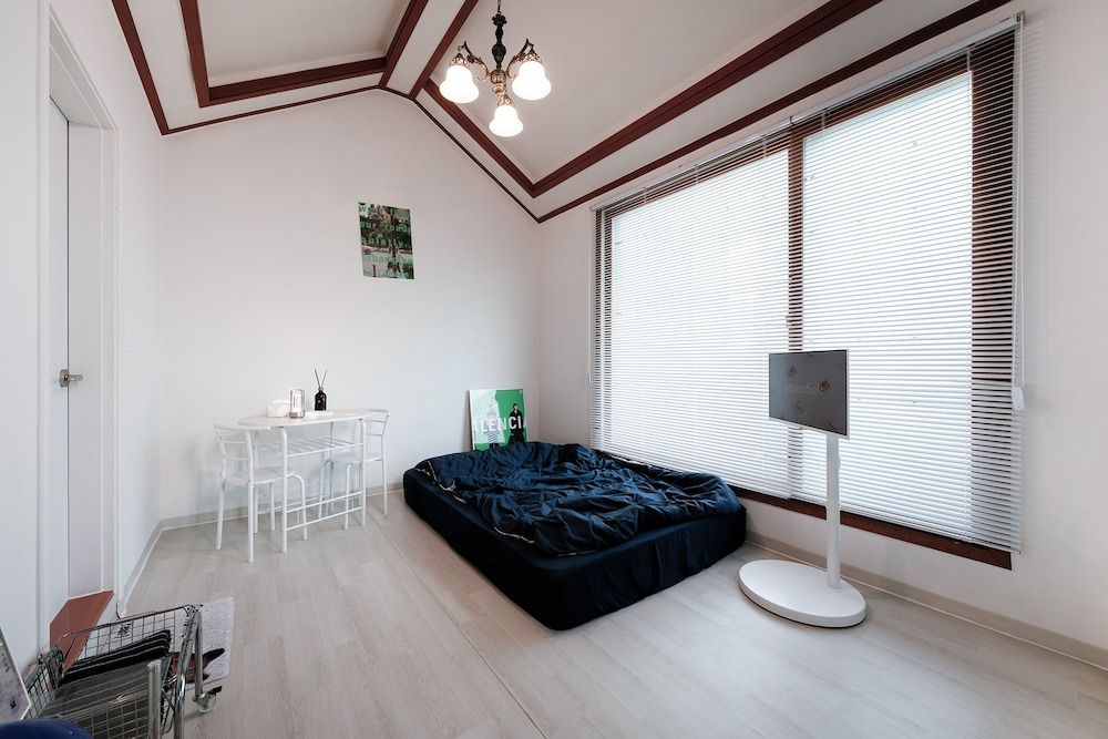 Ganghwa Aboha Pet-friendly Pension Basic Room, 1 Bedroom (102(Pet-friendly)) 11