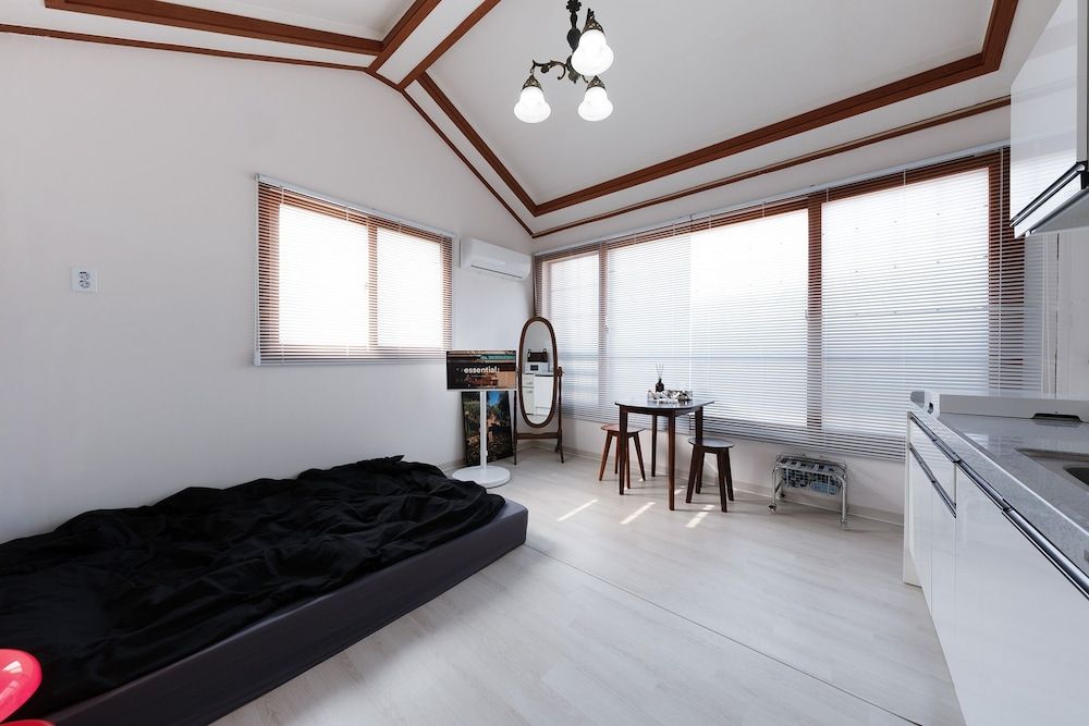 Ganghwa Aboha Pet-friendly Pension Basic Room, 1 Bedroom (101(Pet-friendly,2F)) 2
