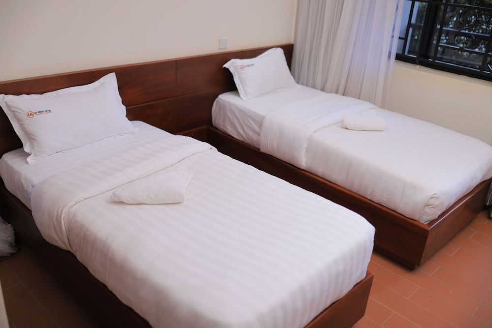 La Brezi Suites Double Room Single Use, Balcony, Valley View