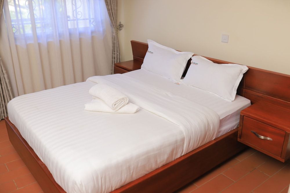 La Brezi Suites Standard Single Room, Balcony, Hill View 2