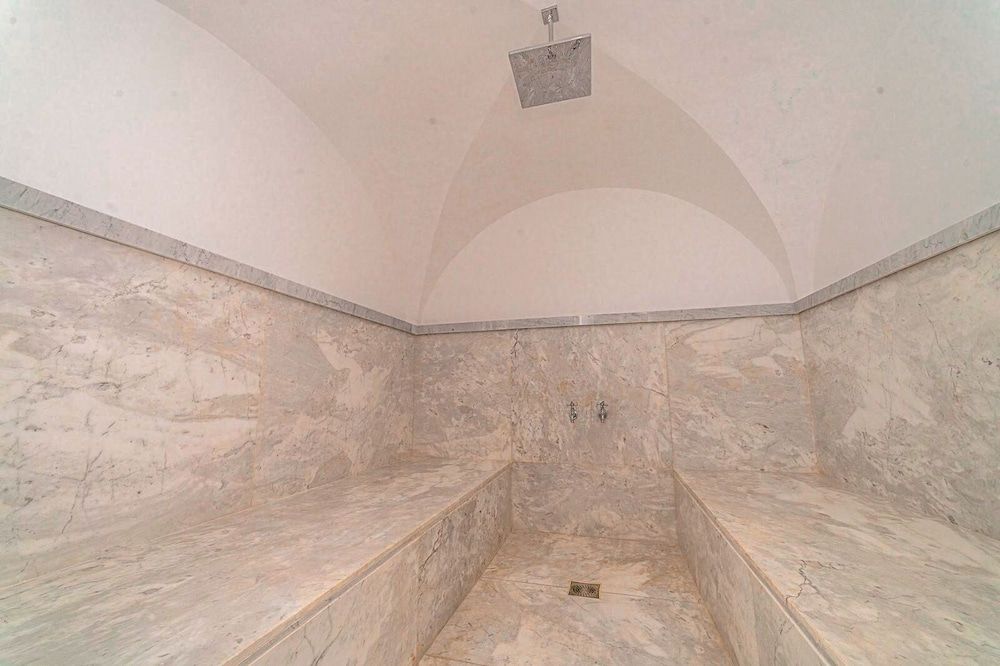 Villa Lumeria Luxury Villa, Garden View 17