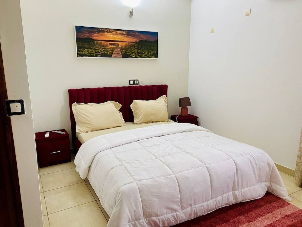 HOTEL RESIDENCE ESSIENIGUET Deluxe Suite, Balcony, City View 3