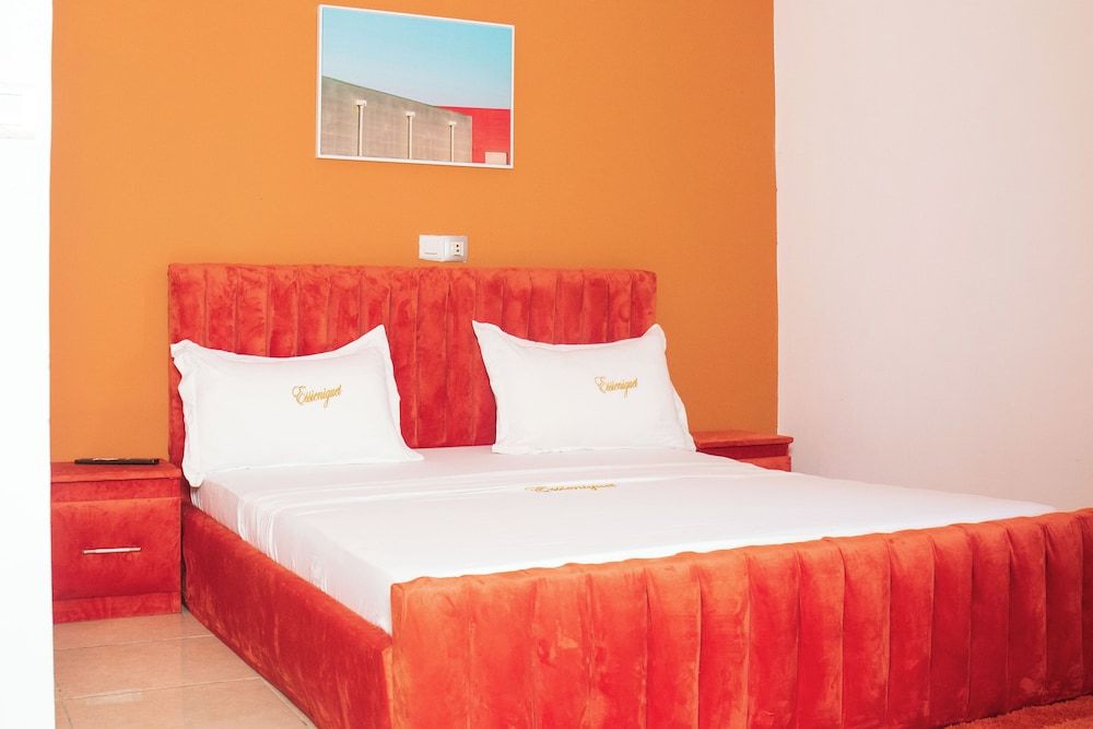 HOTEL RESIDENCE ESSIENIGUET Deluxe Suite, Balcony, City View 5