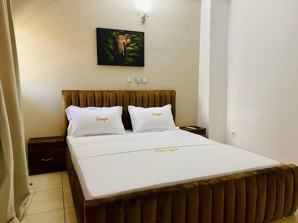 HOTEL RESIDENCE ESSIENIGUET Deluxe Suite, Balcony, City View 2