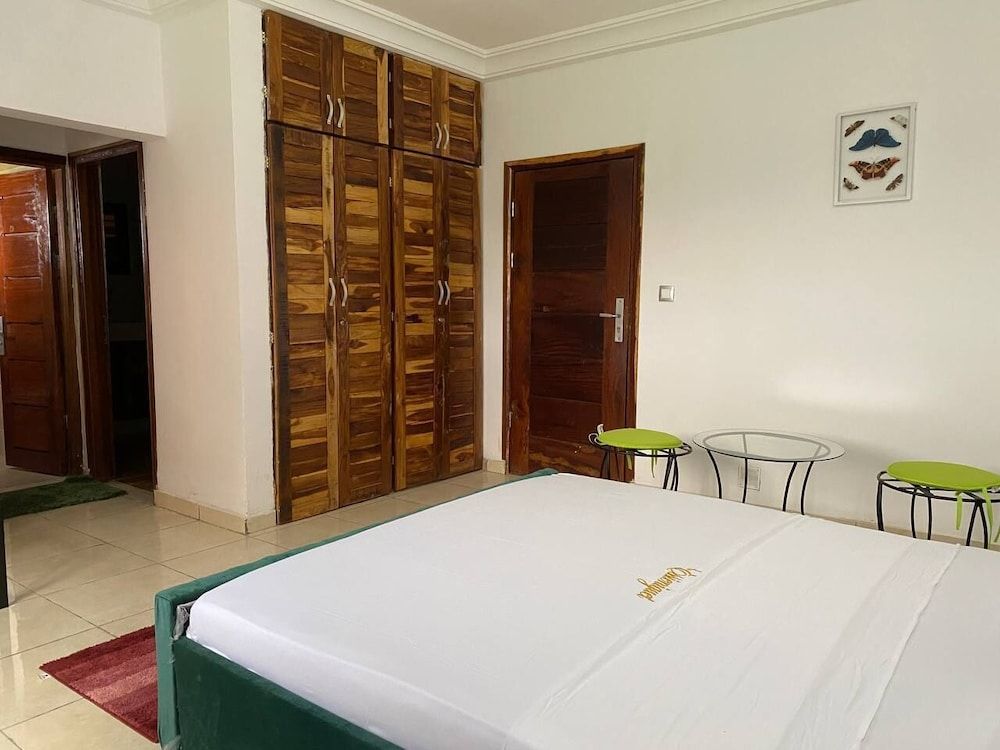 HOTEL RESIDENCE ESSIENIGUET Comfort Studio, Balcony, City View 6