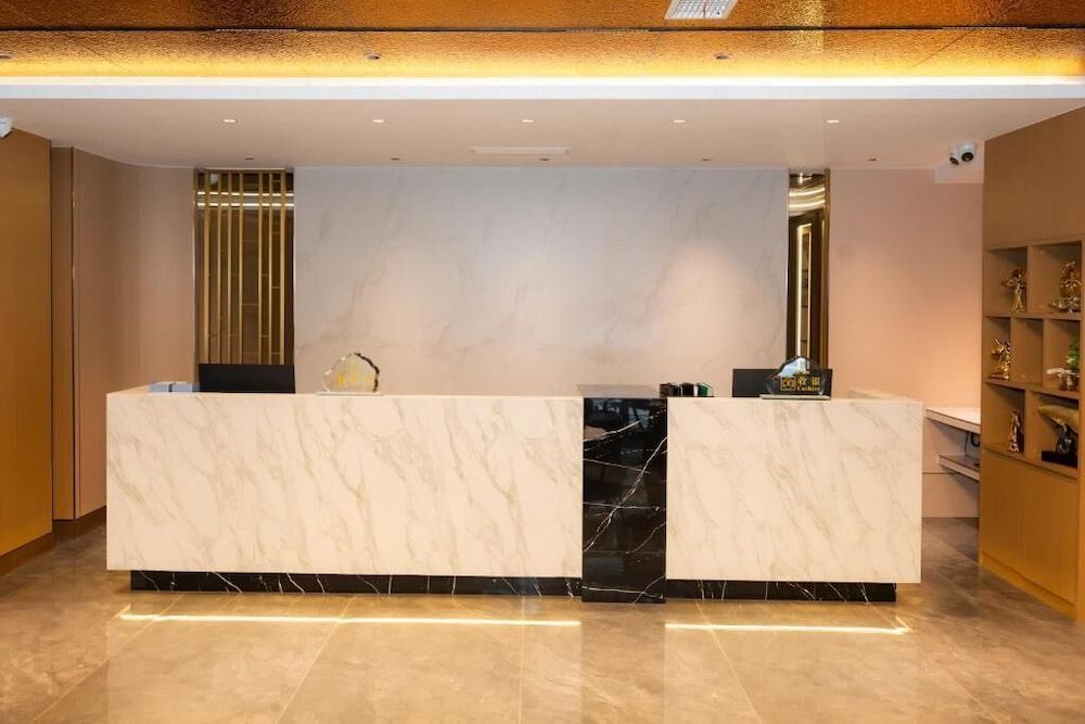 Jiuding Joy Hotel