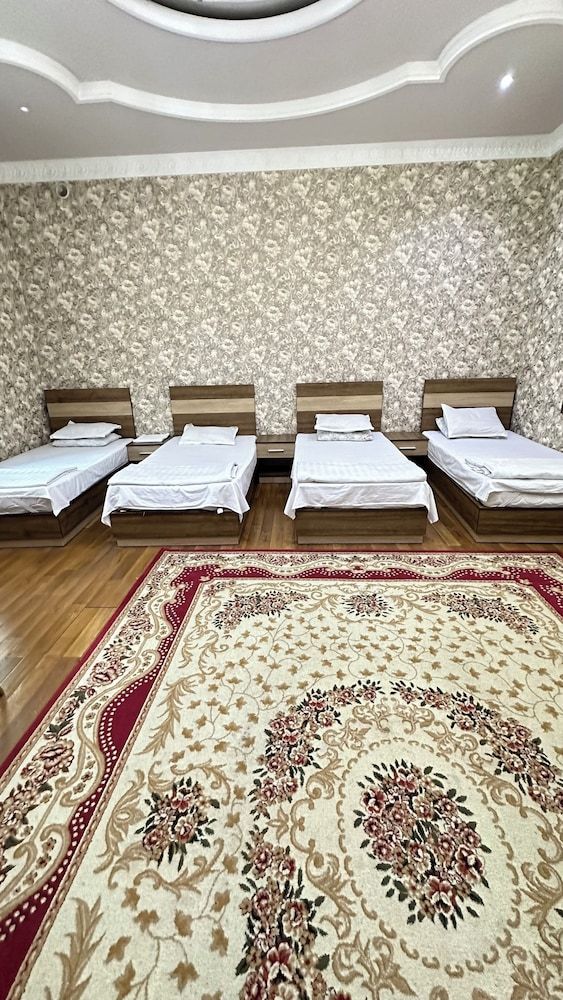 Xufari Hotel Luxury Quadruple Room, City View