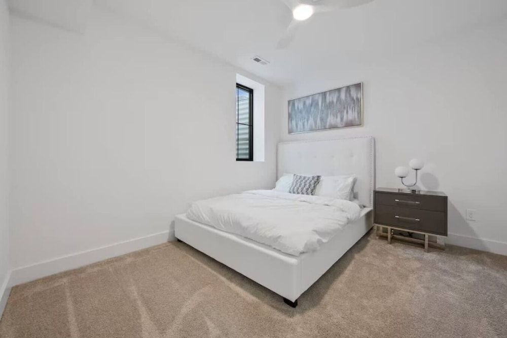 Jungle House Premier Residences – Downtown Columbus & Short North Casa Cielo 4