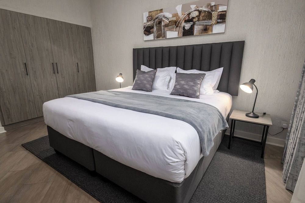 The Gray Apartments Premium Apartment, 1 Bedroom 2