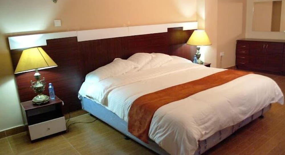 The Coconut Grill Hotel Deluxe Double Room, City View 2