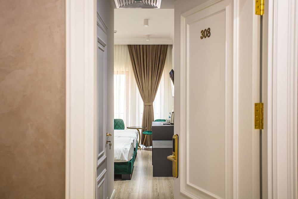 MAROKAND SPA HOTEL Standard Triple Room 6