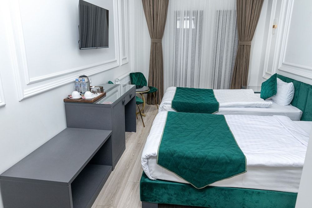 MAROKAND SPA HOTEL Standard Triple Room 2