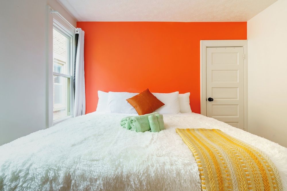 Jungle House Boutique Suites – Short North & Convention Center Bamboo Bungalow 4