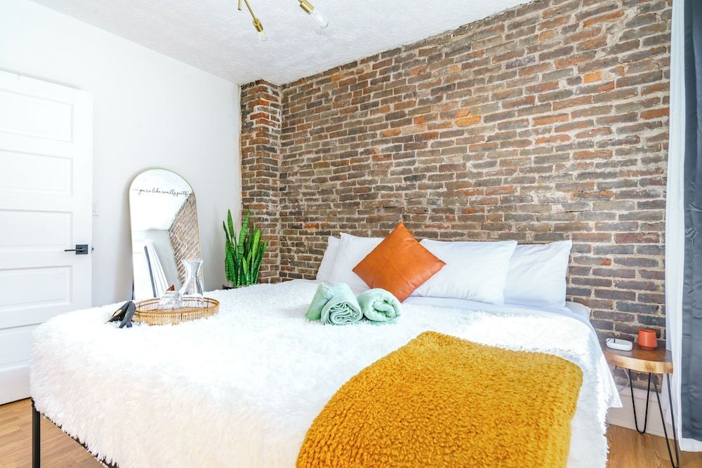 Jungle House Boutique Suites – Short North & Convention Center Jungle Gem 4