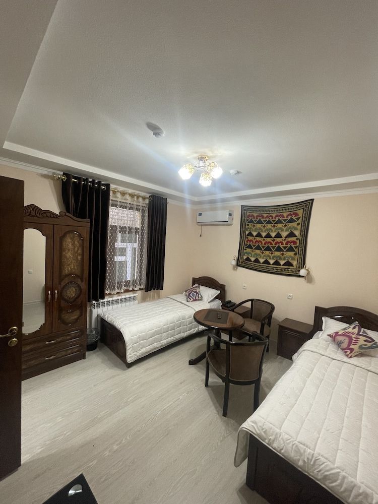 Samarkand Ali Basic Twin Room 3