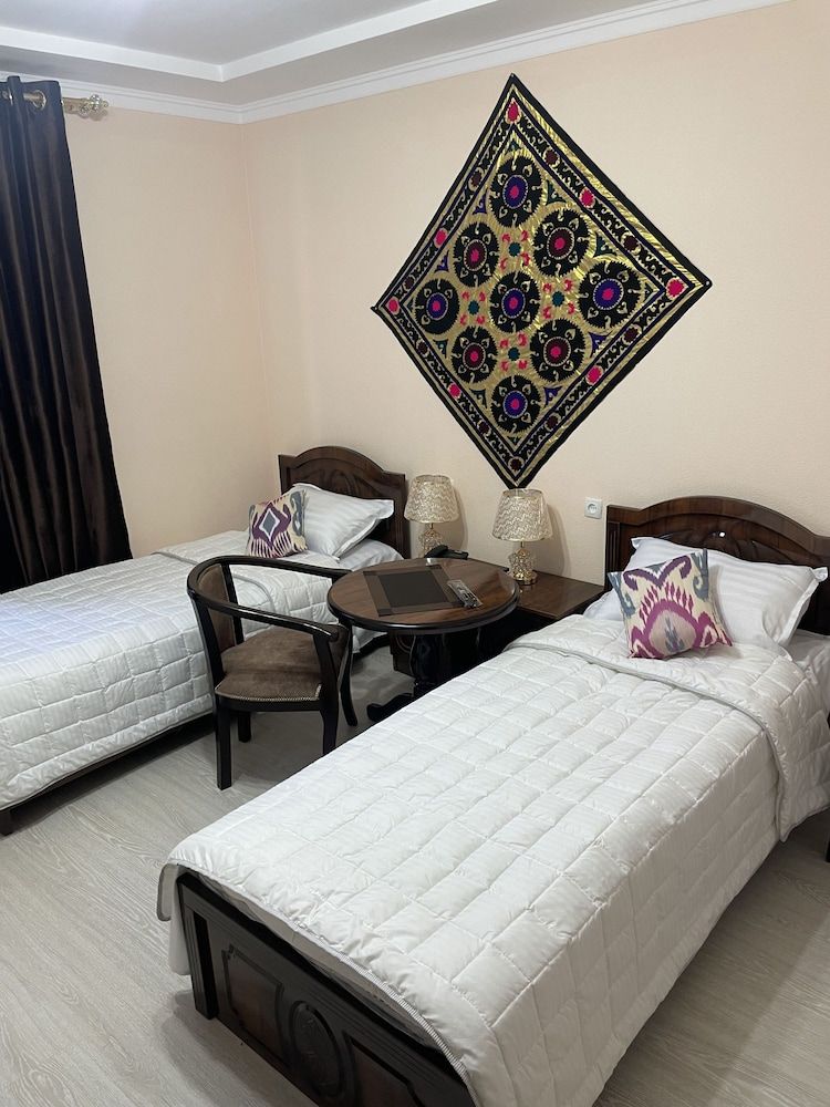 Samarkand Ali Basic Twin Room 2