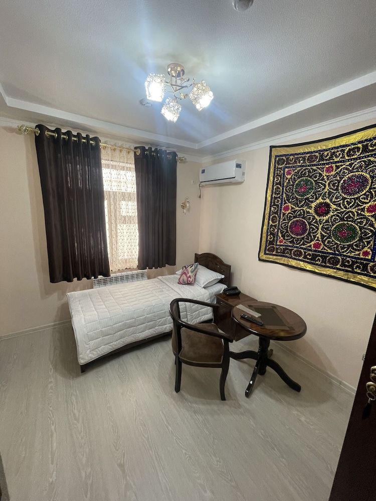 Samarkand Ali Basic Single Room 2