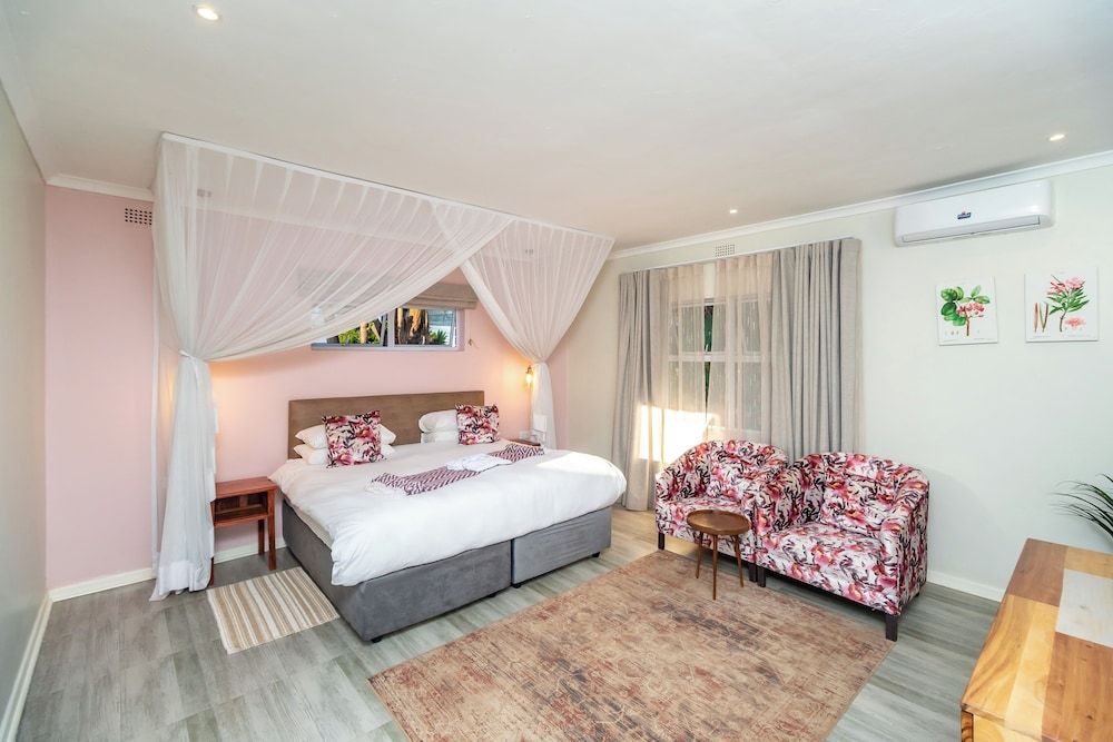 36 Alexander Guest House Deluxe Single Room 2