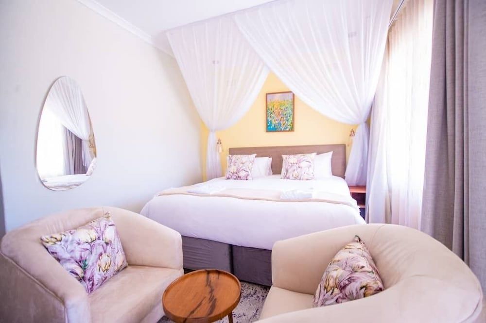 36 Alexander Guest House