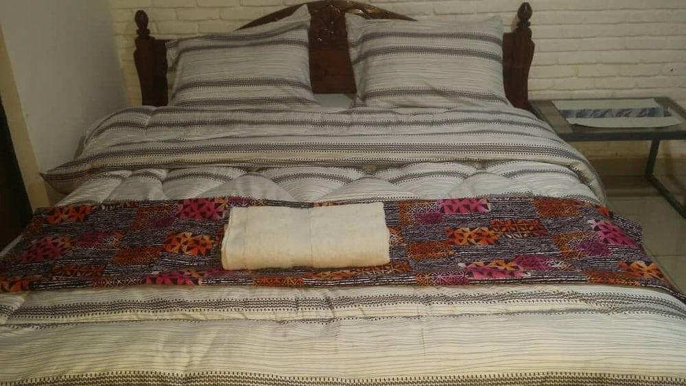 GreenPage Apartments Kiyovu Basic Apartment, Private Bathroom, Mountain View