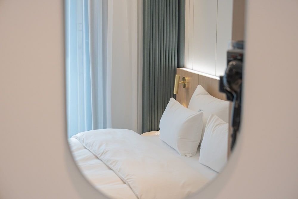 HAVENUE Business Double Room, 1 Double Bed, Non Smoking, City View 8