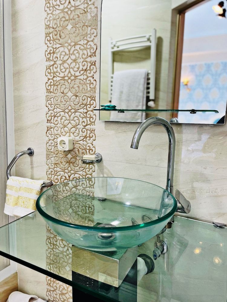 Hotel Diamond Comfort Room 4