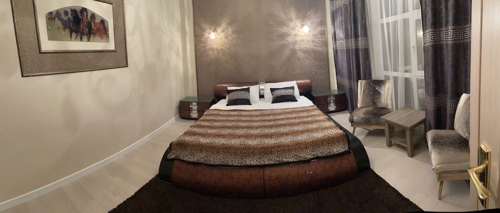 Hotel Diamond Comfort Room 2