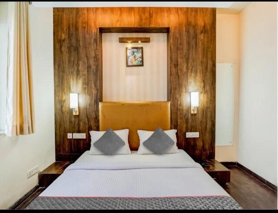 Hotel MNG The Platinum Deluxe Room 5