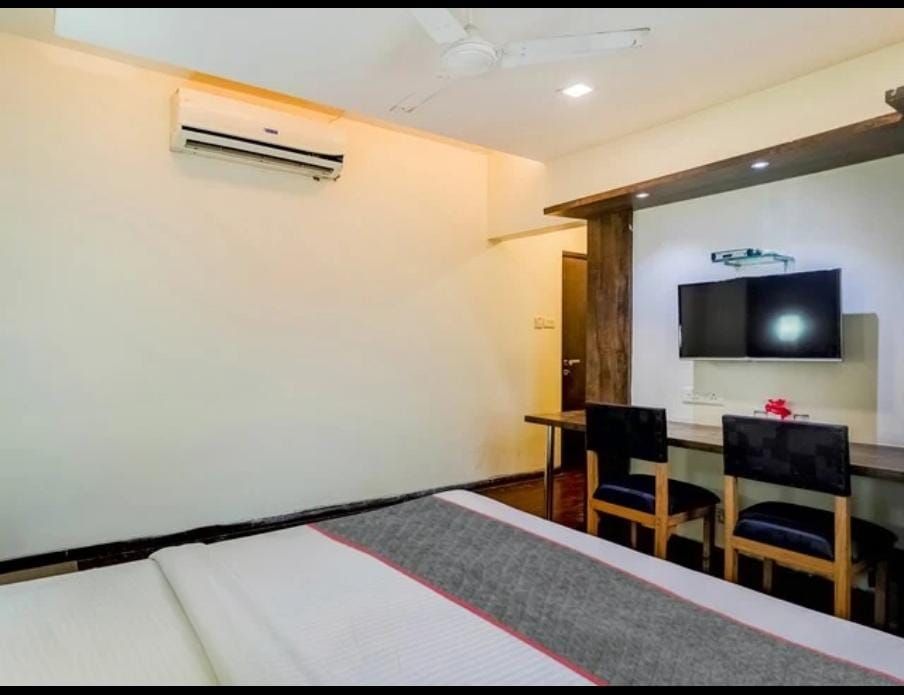 Hotel MNG The Platinum Deluxe Room 8