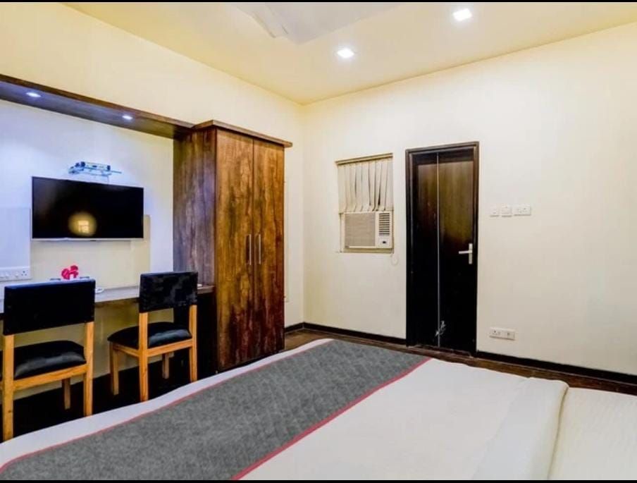 Hotel MNG The Platinum Deluxe Room 9