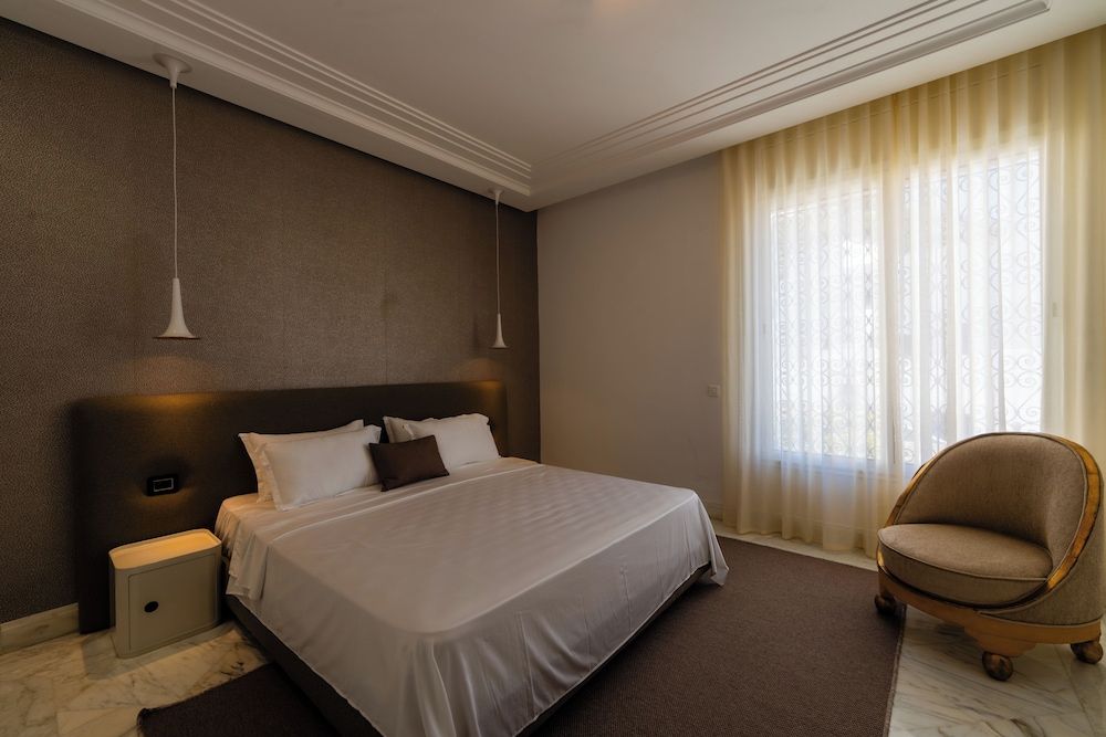 Dar Elyssa Deluxe Double Room, Pool View 2