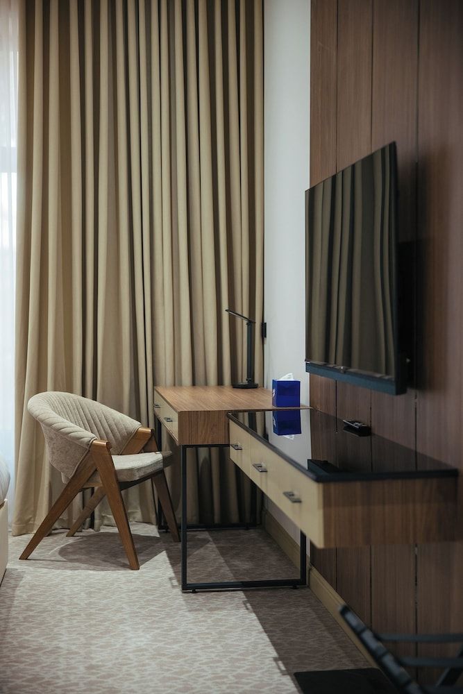 AD Bellagio Hotel Superior Twin Room 4