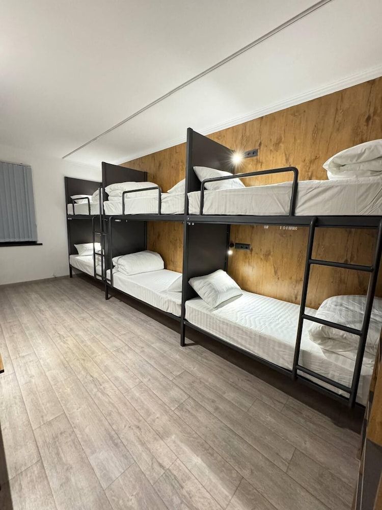 Generator Tashkent Hostel 6-Bed Female Room 2